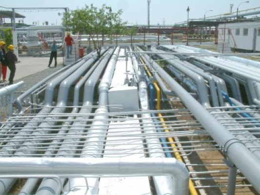 Exerciţiu de protecţie civilă în caz de accident major la Rompetrol